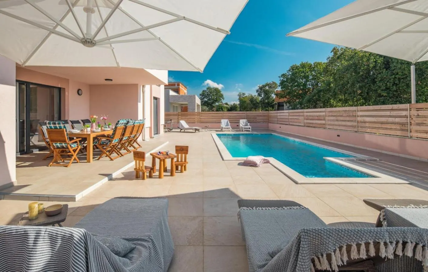 Villa Karizma - Sea View, Swimming Pool, Hot Tub, Brijuni, Fazana, Peroj
