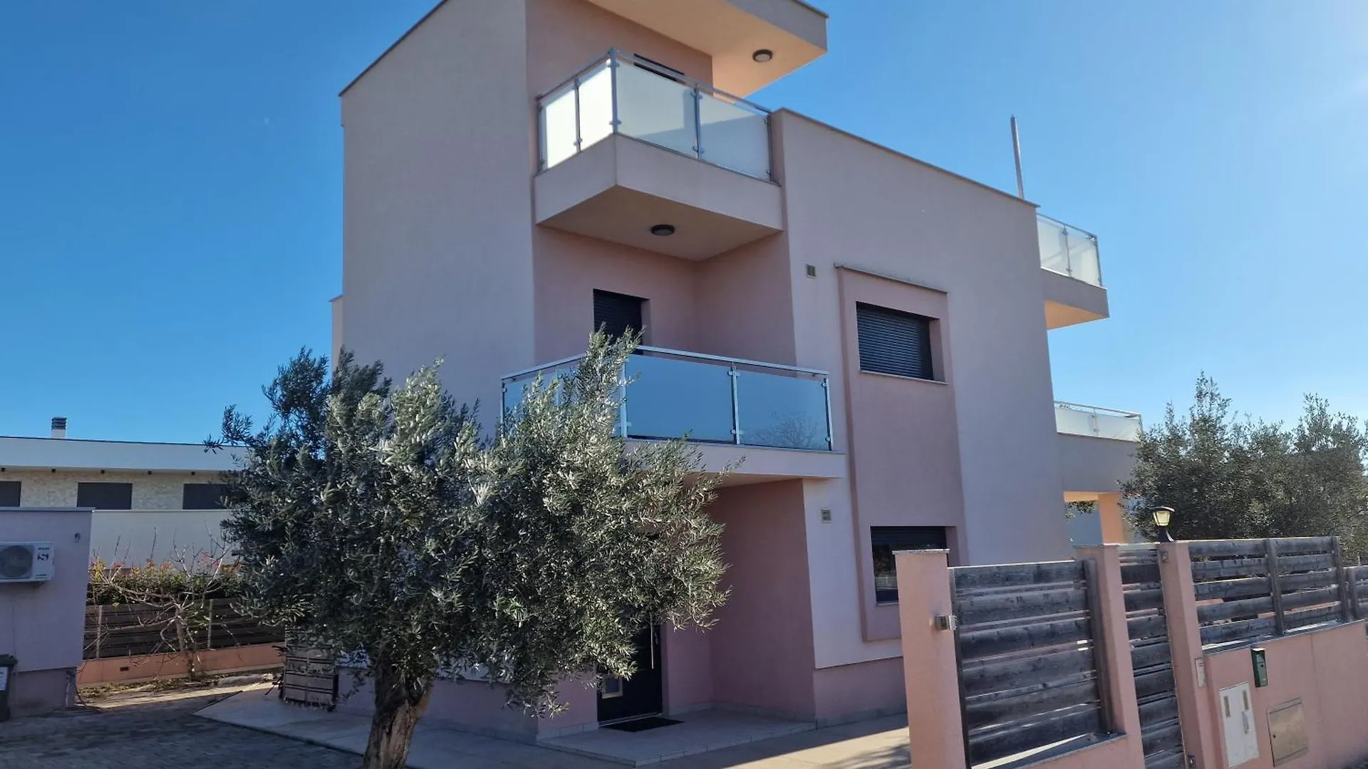 Villa Karizma - Sea View, Swimming Pool, Hot Tub, Brijuni, Fazana, Peroj